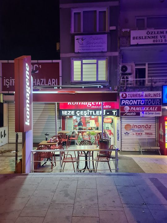 Komagene Etsiz Çiğ Köfte (İncirli Caddesi)