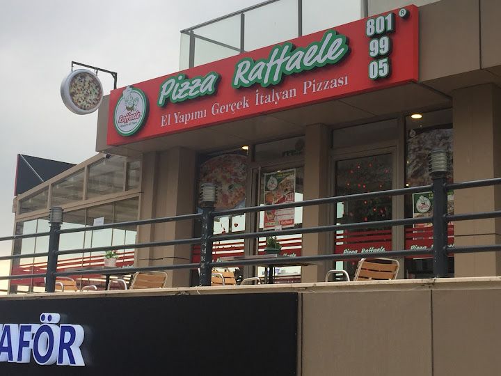 Pizza Raffaele Bakırköy