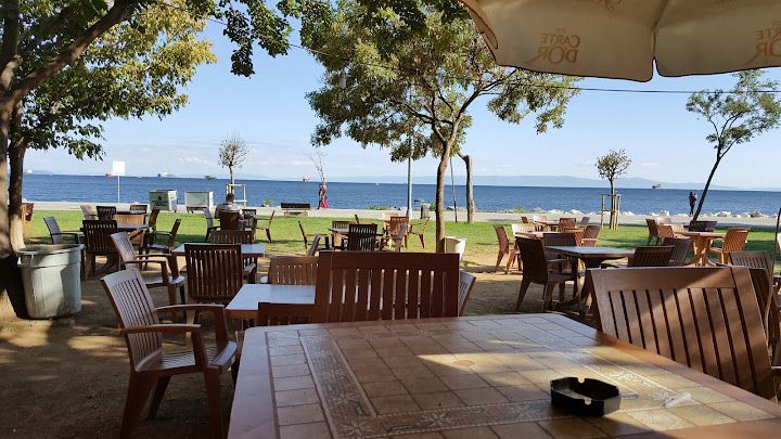 Röne Park Çay Bahçesi