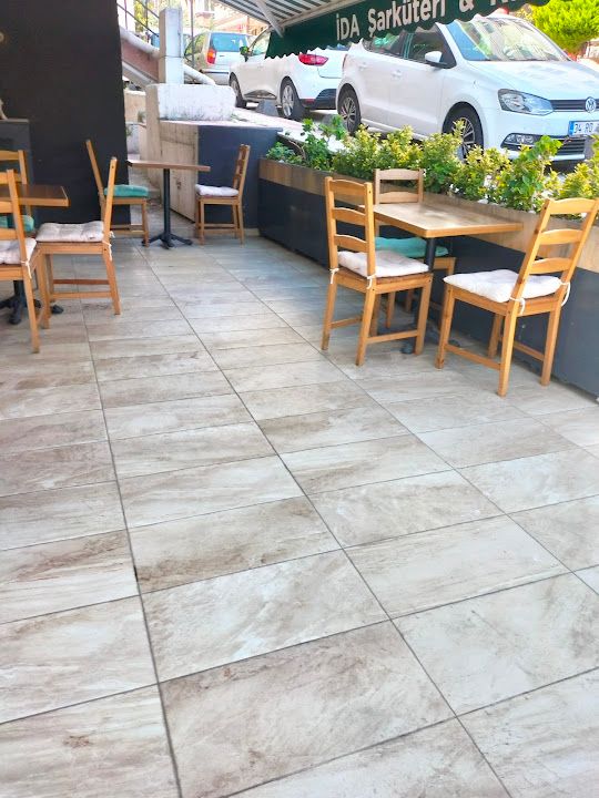 Üçgen Mantı Cafe