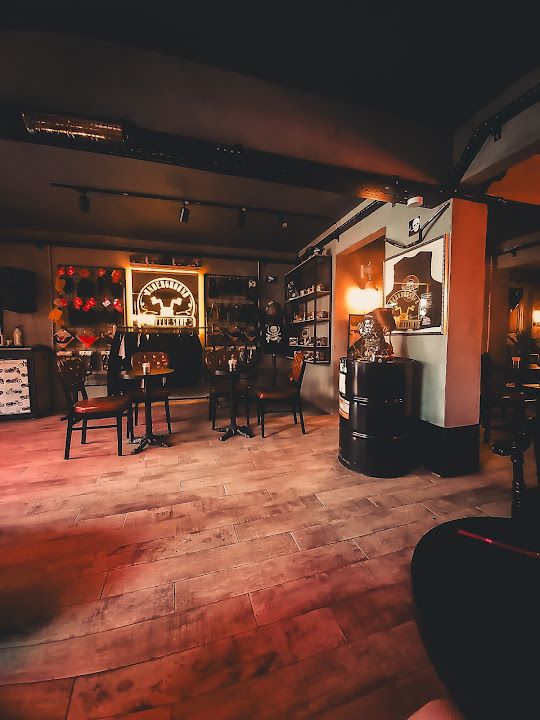 Underground Coffee Shop