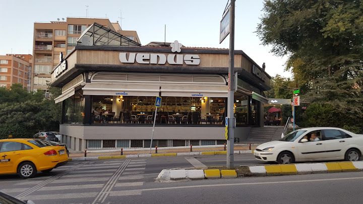 Venüs
