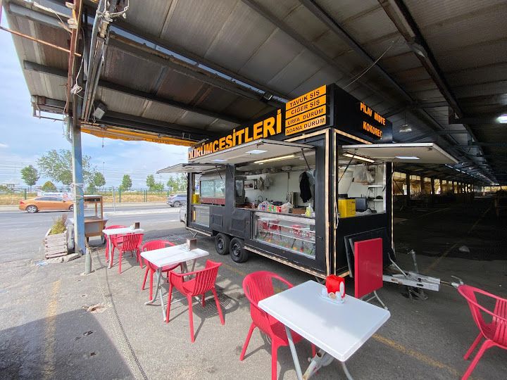 Yeşilköy Nuri Usta Pilav Kebap & Dürüm