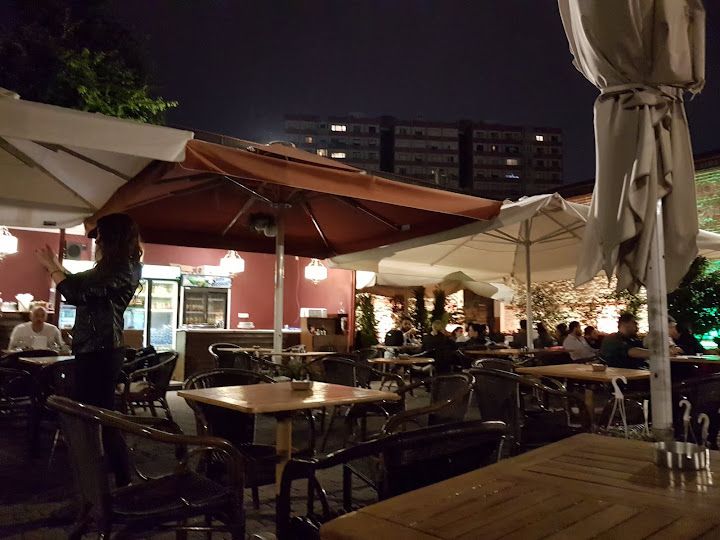 Yunus Emre Cafe Ataköy