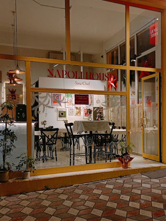 Napolı house