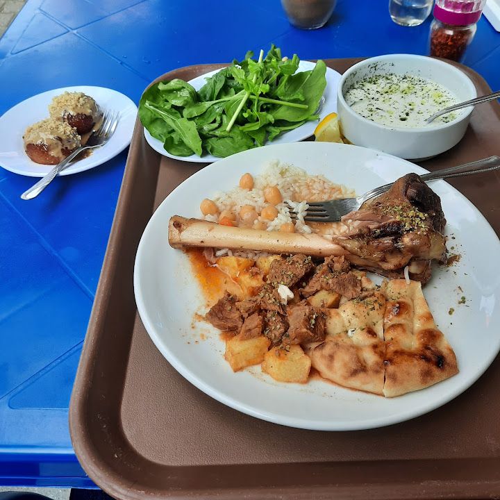 Onur Et Yemekleri Lokantası