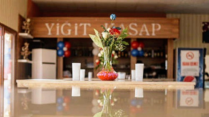 Yiğit kasap & et mangal