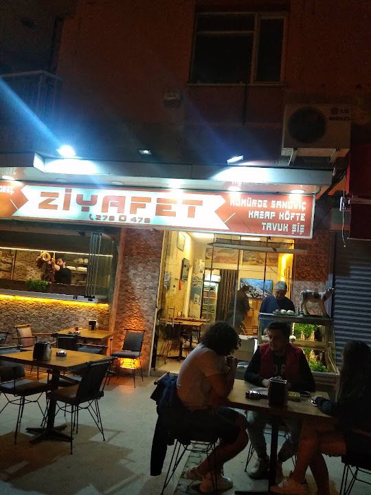 Ziyafet kokoreç sögüş