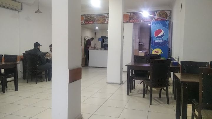 Hakan Usta Pide Ve Kebap Salonu