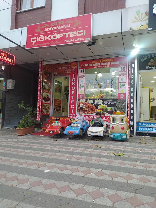 Adıyamanlı Çiğ Köfteci Selim Usta