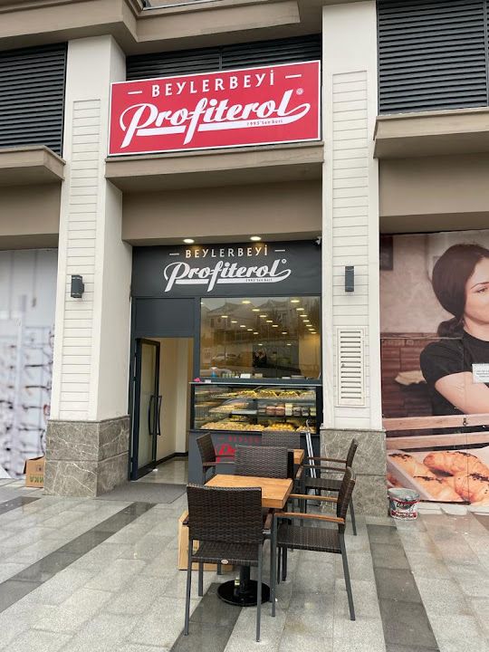 Beylerbeyi Profiterol Bahçeşehir