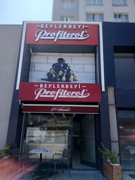 Beylerbeyi Profiterol Bahçeşehir