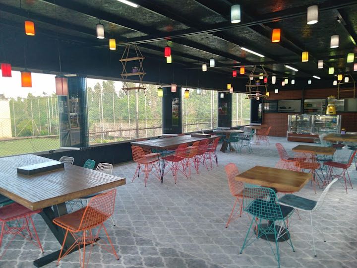 Cubba Cafe Bistro Masko
