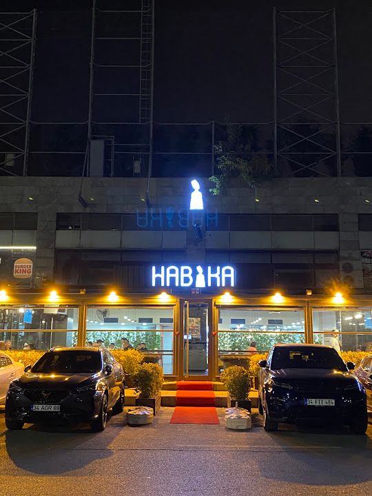 Habika Lounge