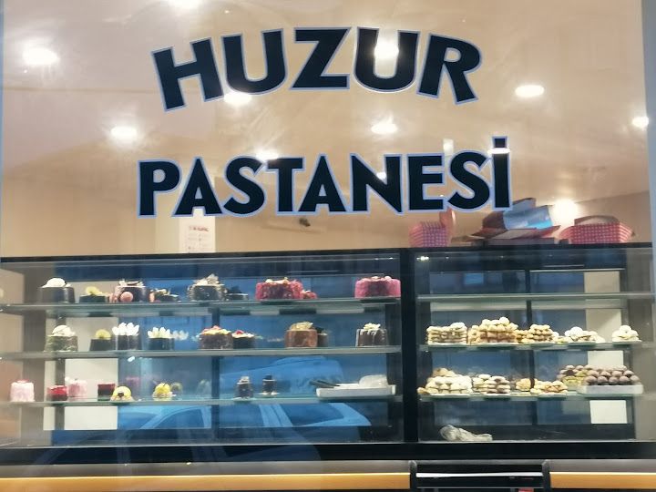 Huzur Pastahanesi