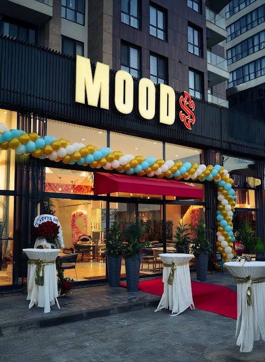 MOODS Lounge