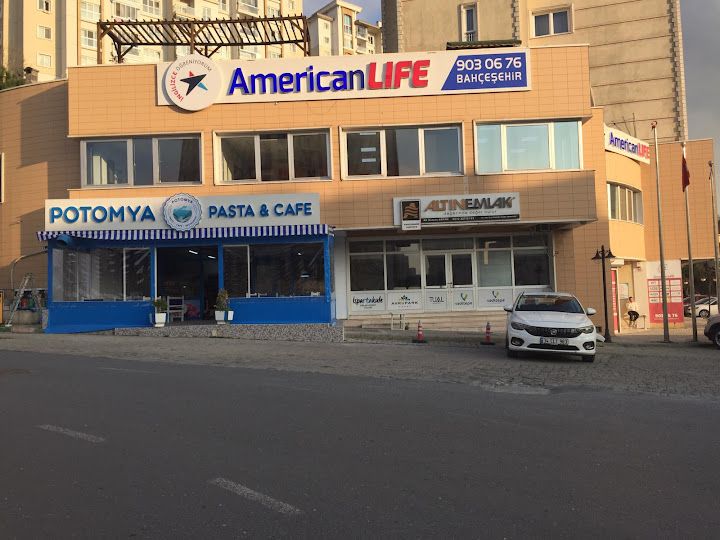 Potomya Pasta & Cafe