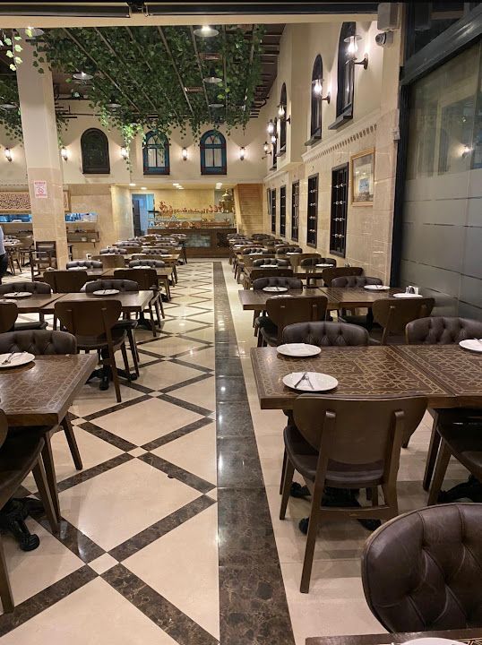 Saruja Restoran