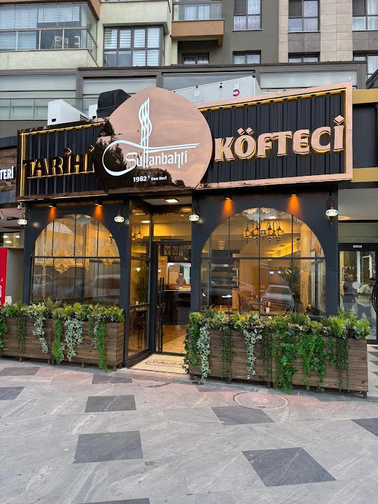 Tarihi Sultan Bahti Köftecisi Başakşehir