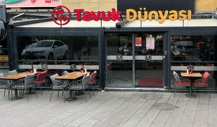Tavuk Dünyası Bahçeşehir Cadde