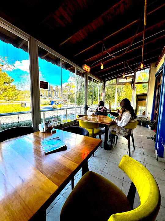 Yaseminli Bahçe Kafe-Restoran Bahçeşehir