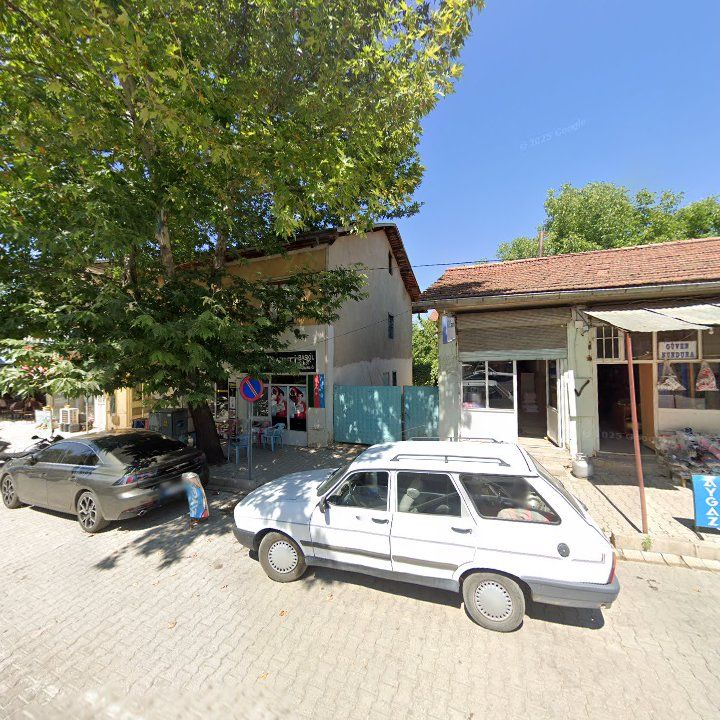 Hilal Kıraathanesi
