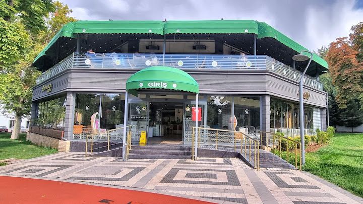 Belsos Hürriyet Cafe Ve Bistro