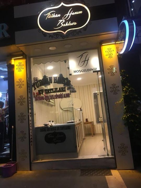 Türkân Hanım Baklavaları