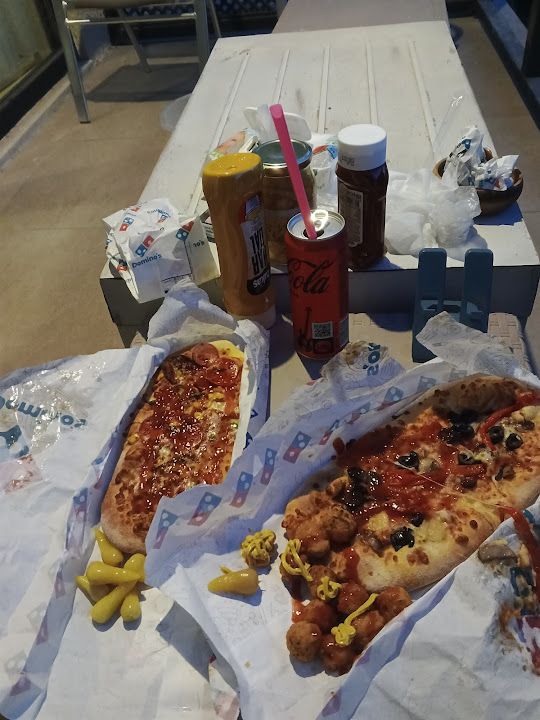 Dominos pizza