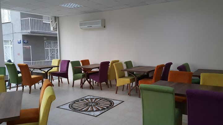 F.t.t Cafe & Ofis