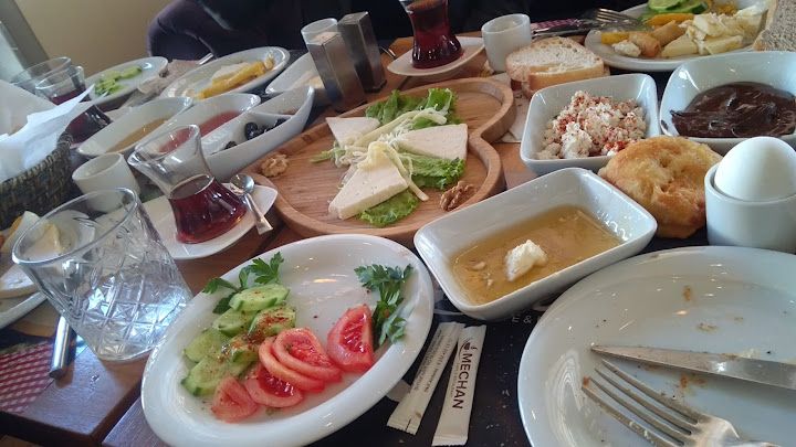 Mechan Cafe Restaurant