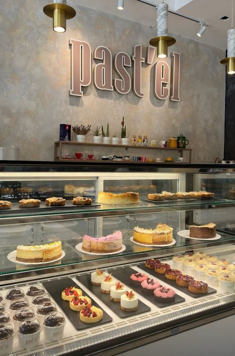 Pastel patisserie bayraklı