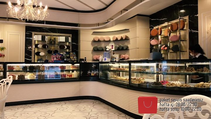 Pavlova Bakery & Cake