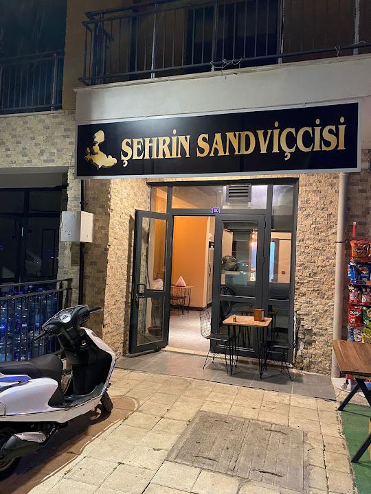 Şehrin Sandviçcisi
