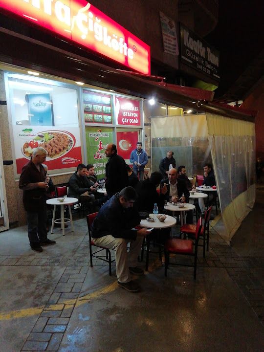 Ziyafet çayevi