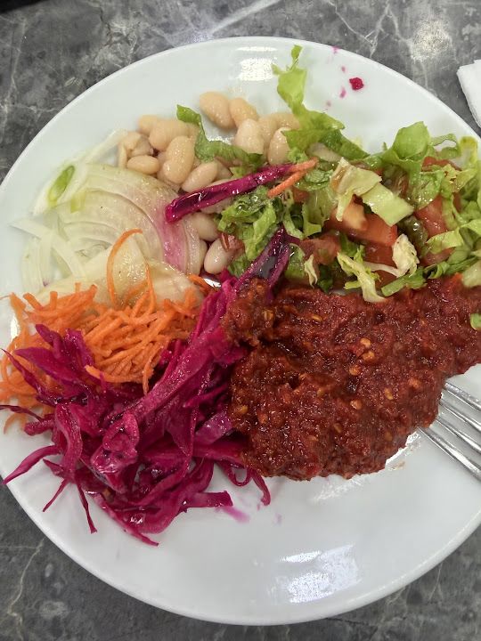 Öğüt Kol Köfte Salonu