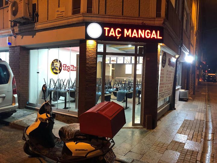 TAÇ MANGAL