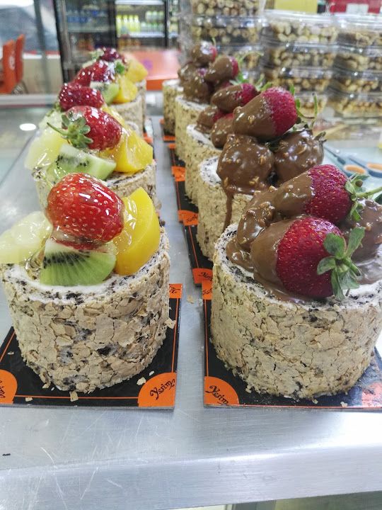 Yeşim Pastaneleri