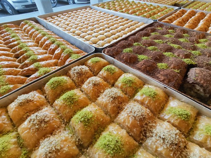 Bahadır baklava çiğköfte