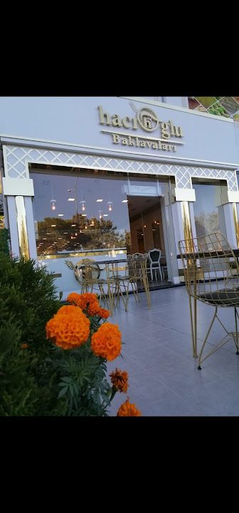 Bergama hacıoğlu baklava& künefe