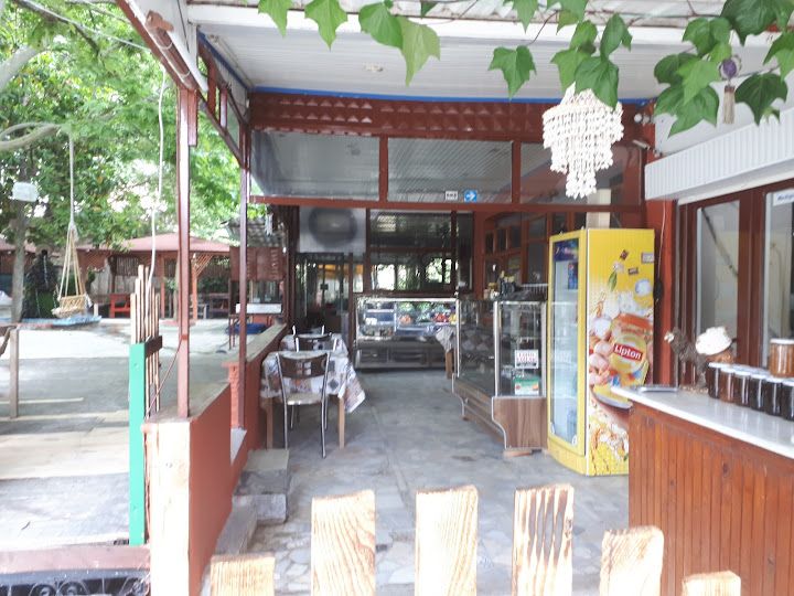 Çınar Restaurant Canlı Alabalık, Et Ve Pide Salonu