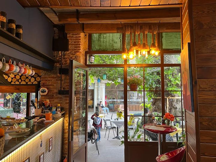 Hesna Food & Drink