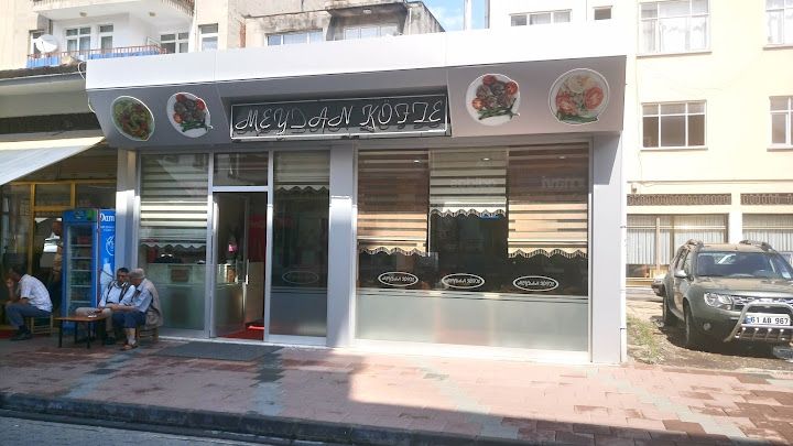 Meydan Köfte