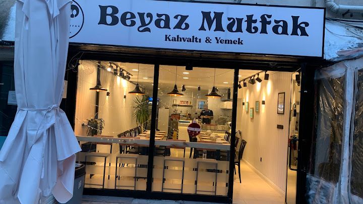 Beyaz Mutfak Cafe Restoran