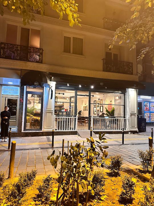 Cozy Brew - Beşiktaş Cafe | Kahve