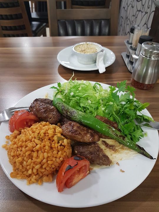Değirmenci Pide İskender