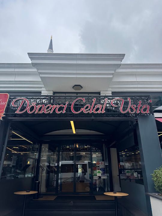 Dönerci Celal Usta - Levent Şubesi