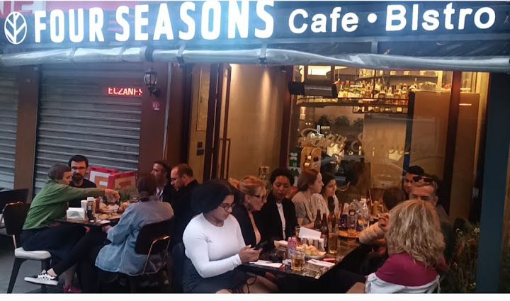 Four Seasons Cafe Bistro