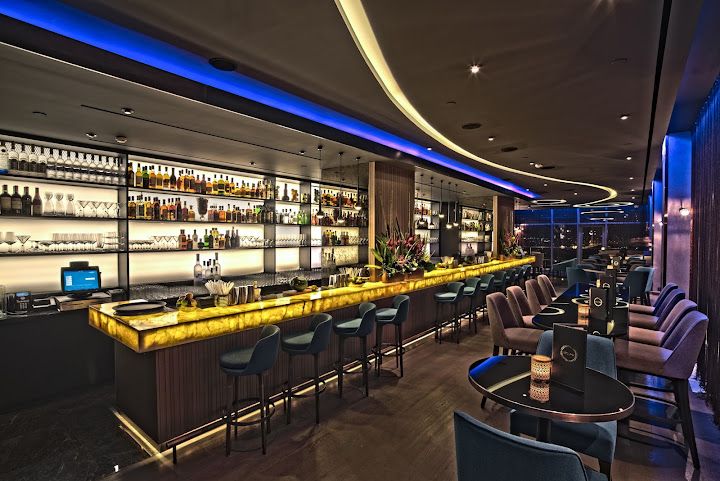 L'Eclipse Bar