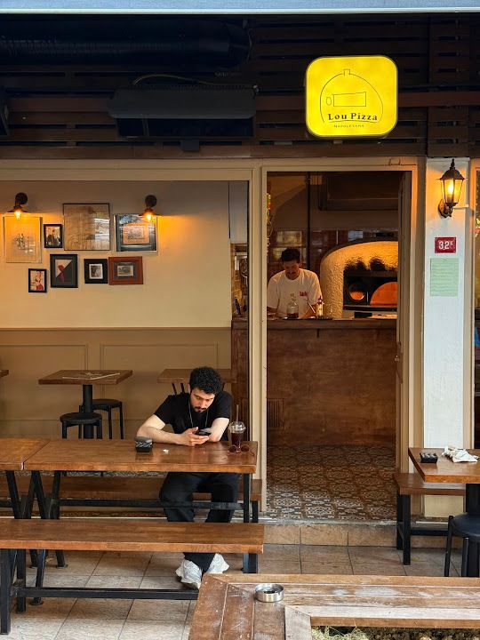 Lou Pizza Napoletana